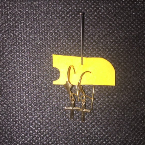 NWOT Vintage miniature gold earrings - Picture 2 of 7